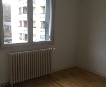 Location Appartement  pièce Ferney-Voltaire (01210) - ferney voltaire